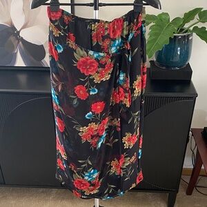 Beautiful Floral Black Midi Skirt